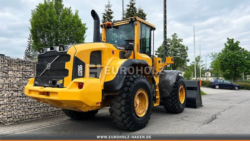 Volvo L 120 G mit Klima und SW, Reifen und Schaufel Neu - Riteņu iekrāvējs: foto 4 Volvo L 120 G mit Klima und SW, Reifen und Schaufel Neu - Riteņu iekrāvējs: foto 4