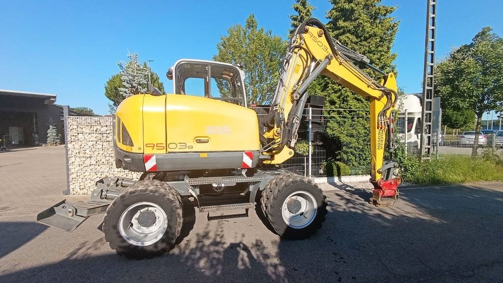 Wacker Neuson 9503 Bagger Powertilt, SW Martin, Verstellausleger - Riteņu ekskavators: foto 5 Wacker Neuson 9503 Bagger Powertilt, SW Martin, Verstellausleger - Riteņu ekskavators: foto 5