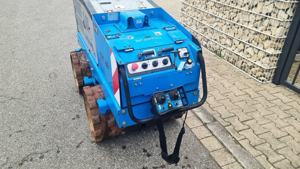 Vibrobliete Weber TRC 86, Grabenwalze mit Fernbedienung, nur 101 Bh: foto 8