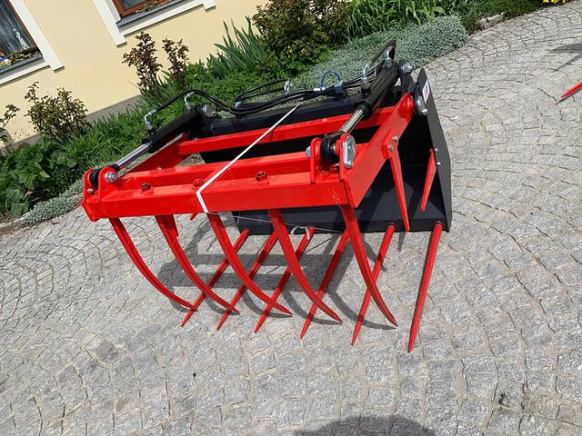 Big Krokodilgabel 120 cm mit Euro Aufnahme - Rāmis/ Šasija: foto 1 Big Krokodilgabel 120 cm mit Euro Aufnahme - Rāmis/ Šasija: foto 1