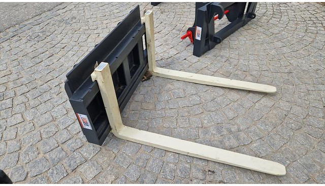 Big Palettengabel 2 t mit Bobcat 90 cm Aufnahme - Dakšas - Iekraušanas tehnika: foto 1 Big Palettengabel 2 t mit Bobcat 90 cm Aufnahme - Dakšas - Iekraušanas tehnika: foto 1