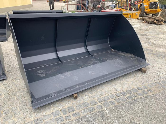 Big Volumenschaufel 250 cm mit Euro Aufnahme - Mikroautobuss, Pasažieru furgons: foto 1 Big Volumenschaufel 250 cm mit Euro Aufnahme - Mikroautobuss, Pasažieru furgons: foto 1