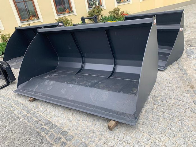 Big Volumenschaufel 250 cm mit Euro Aufnahme - Mikroautobuss, Pasažieru furgons: foto 2 Big Volumenschaufel 250 cm mit Euro Aufnahme - Mikroautobuss, Pasažieru furgons: foto 2
