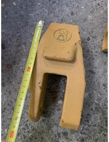 Hammer Mustang RH25 Abbruchpulverisierer Zahn zu Abbruchpulverisierer passend zu RH25 - Hidrauliskais āmurs: foto 1 Hammer Mustang RH25 Abbruchpulverisierer Zahn zu Abbruchpulverisierer passend zu RH25 - Hidrauliskais āmurs: foto 1