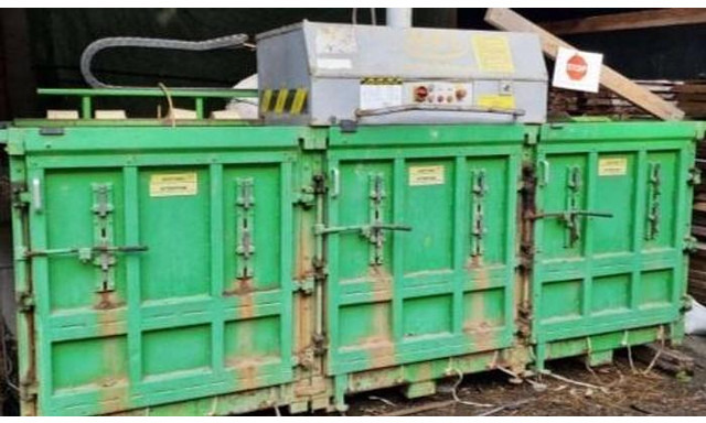 Strautmann MK 1100 Mehrkammer Ballenpresse - Industriālā iekārta: foto 1 Strautmann MK 1100 Mehrkammer Ballenpresse - Industriālā iekārta: foto 1