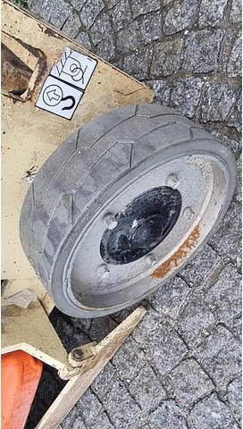 Pacēlājs JLG 2630ES Scherenarbeitsbühne elektrisch: foto 14