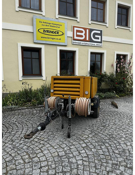 Atlas-Copco XAS 76 Dd - Piekabe: foto 1 Atlas-Copco XAS 76 Dd - Piekabe: foto 1