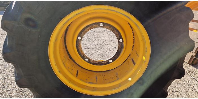 Pirelli 480/70R24 Reifen - Riepa: foto 4 Pirelli 480/70R24 Reifen - Riepa: foto 4