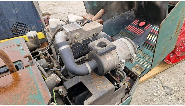 Rammax RW1504 Grabenwalze - Lauka veltnis: foto 4 Rammax RW1504 Grabenwalze - Lauka veltnis: foto 4