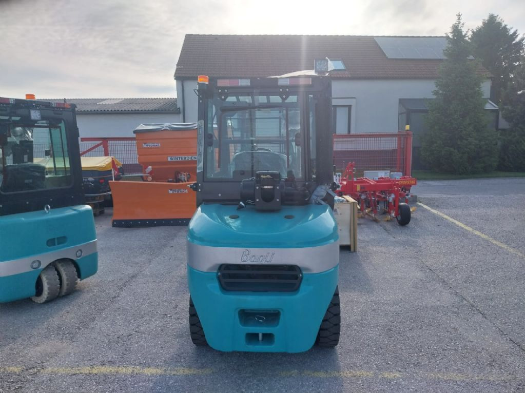 Baoli KBD35 - Dīzeļiekrāvējs: foto 5 Baoli KBD35 - Dīzeļiekrāvējs: foto 5