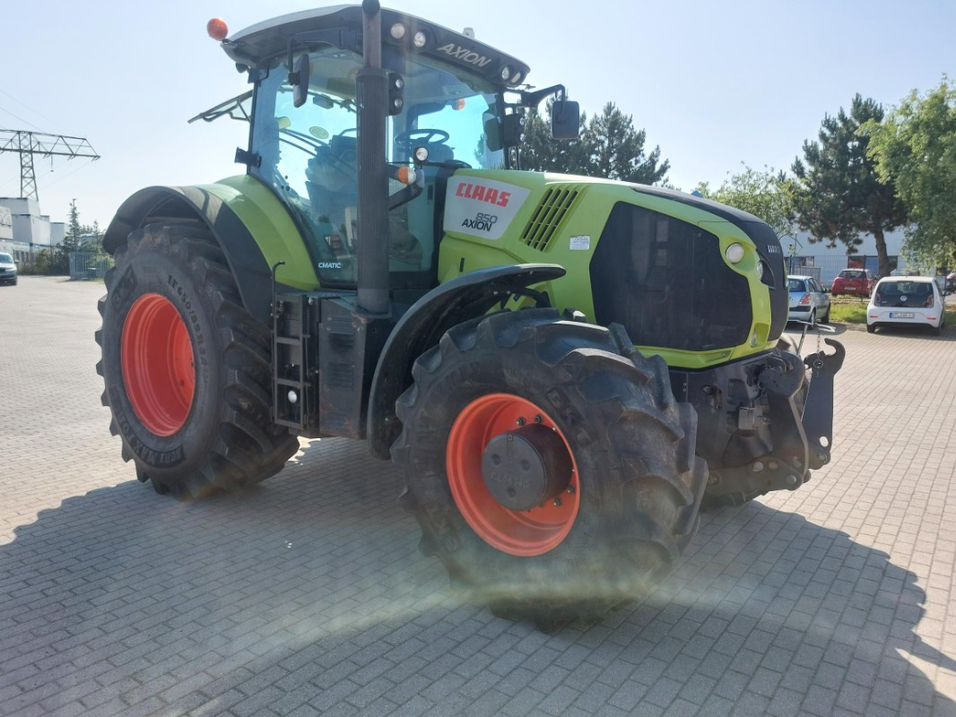 CLAAS Axion 850 - Traktors: foto 5 CLAAS Axion 850 - Traktors: foto 5