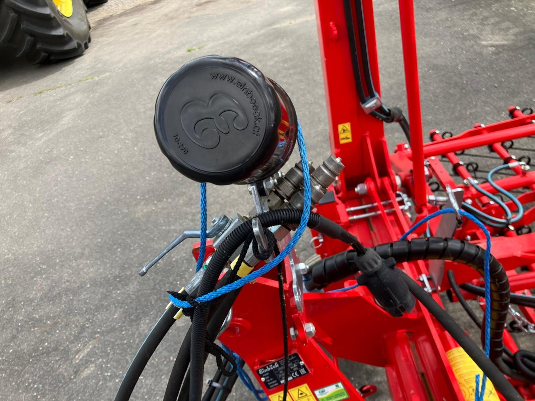 Einböck Aerostar-Classic 900 - Mēslošanas tehnika: foto 2 Einböck Aerostar-Classic 900 - Mēslošanas tehnika: foto 2