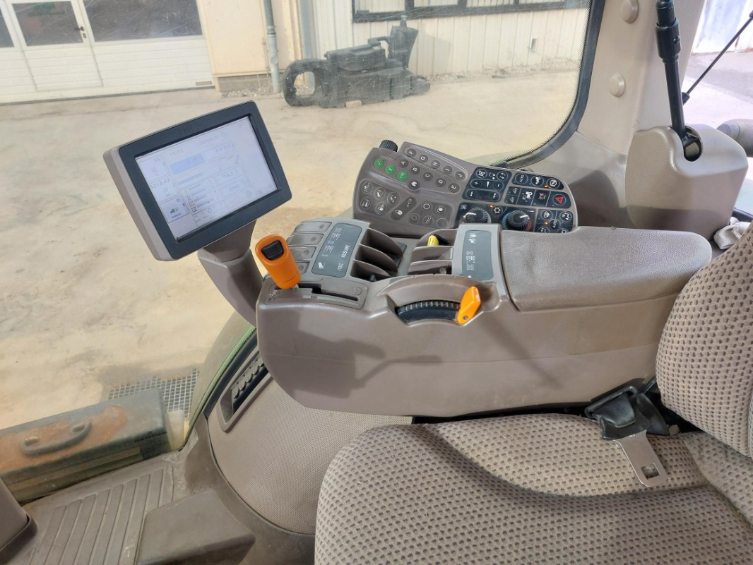 John Deere 7260R - Traktors: foto 2 John Deere 7260R - Traktors: foto 2
