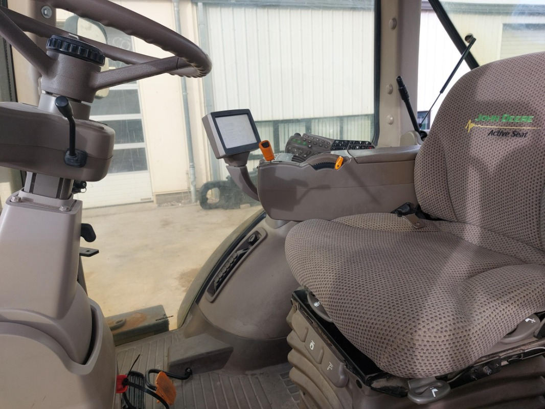 John Deere 7260R - Traktors: foto 3 John Deere 7260R - Traktors: foto 3