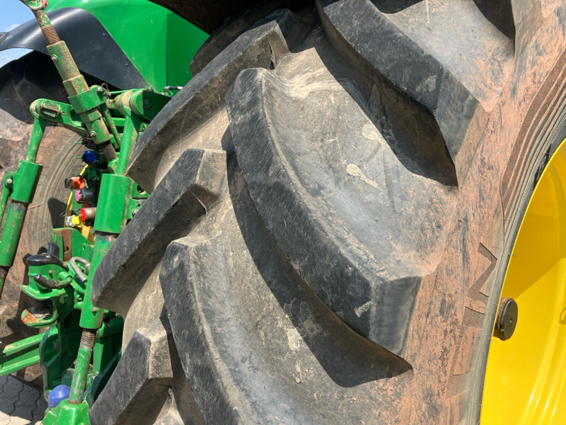 John Deere 8360R mit RTK- Lenksytem - Traktors: foto 4 John Deere 8360R mit RTK- Lenksytem - Traktors: foto 4