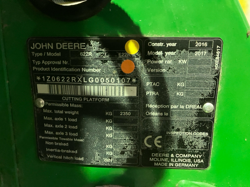 John Deere T560 mit 622R Schneidwerk - Labības kombains: foto 2 John Deere T560 mit 622R Schneidwerk - Labības kombains: foto 2