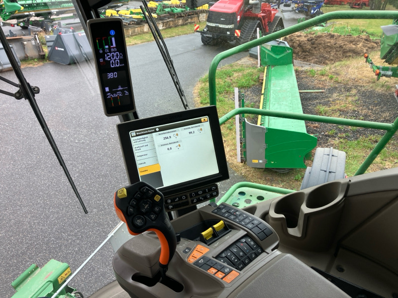 John Deere X9 1100 - Labības kombains: foto 4 John Deere X9 1100 - Labības kombains: foto 4