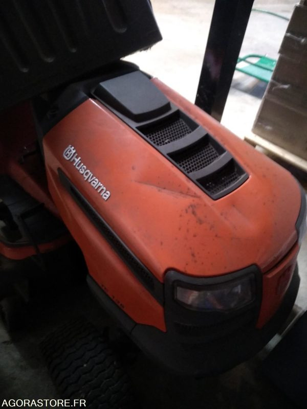 2 tondeuses autoportées - Zāles pļāvējs: foto 5 2 tondeuses autoportées - Zāles pļāvējs: foto 5