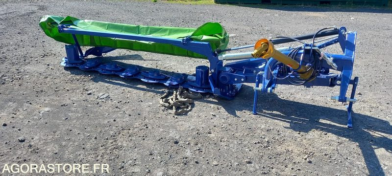 3 Faucheuses rotative 2m80 - Pļāvējs: foto 1 3 Faucheuses rotative 2m80 - Pļāvējs: foto 1