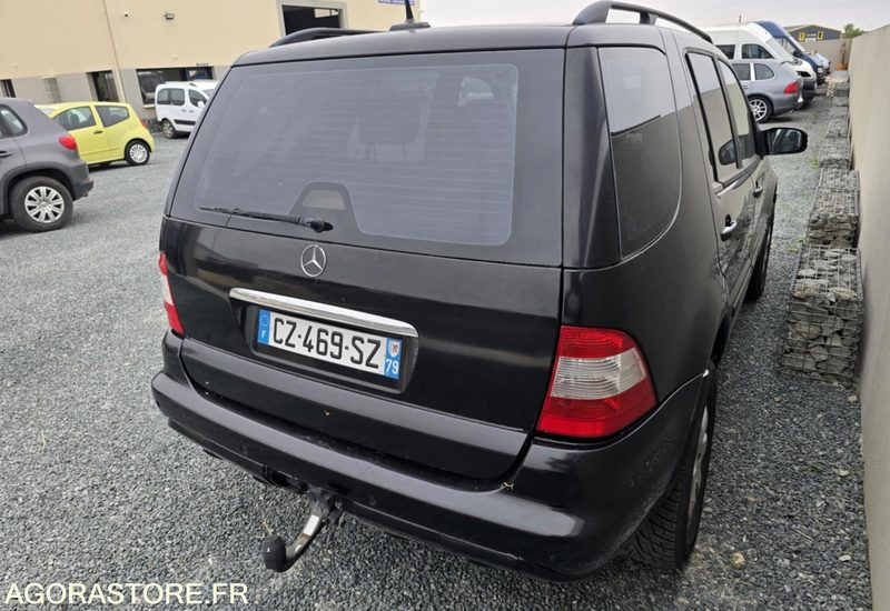 4X4 MERCEDES 400 ML - 2003 - 331 769 KM - Vieglā automašīna: foto 4 4X4 MERCEDES 400 ML - 2003 - 331 769 KM - Vieglā automašīna: foto 4