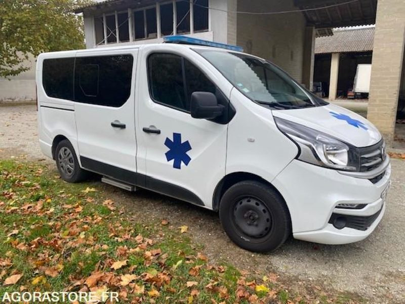 AMBULANCE FIAT TALENTO L1H1 120 CV - 2019 - 121 000km - Ātrās palīdzības mašīna: foto 2 AMBULANCE FIAT TALENTO L1H1 120 CV - 2019 - 121 000km - Ātrās palīdzības mašīna: foto 2