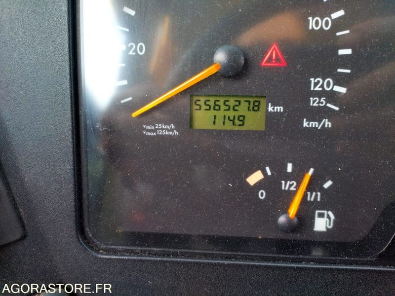 AUTOCAR SETRA 415 GT / 2006 / 556527 KM / 49 PLACES+WC / BVM / 1ERE MAIN - Starppilsētu autobuss: foto 5 AUTOCAR SETRA 415 GT / 2006 / 556527 KM / 49 PLACES+WC / BVM / 1ERE MAIN - Starppilsētu autobuss: foto 5