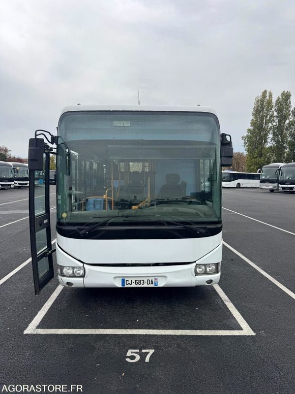 BUS URBAIN IVECO / 2012 / 400 000 KM - Autobuss: foto 2 BUS URBAIN IVECO / 2012 / 400 000 KM - Autobuss: foto 2