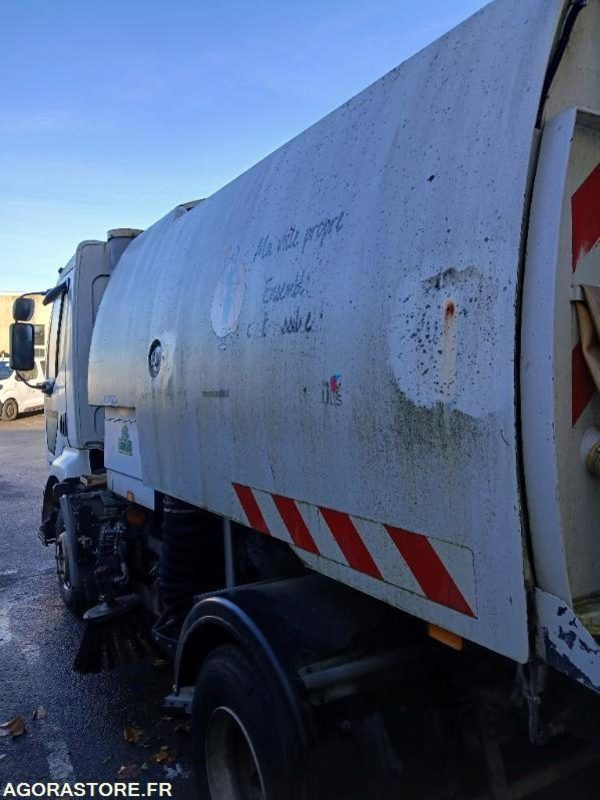 BALAYEUSE RENAULT MIDLUM 220 DCI - Ielu tīrīšanas mašīna: foto 5 BALAYEUSE RENAULT MIDLUM 220 DCI - Ielu tīrīšanas mašīna: foto 5