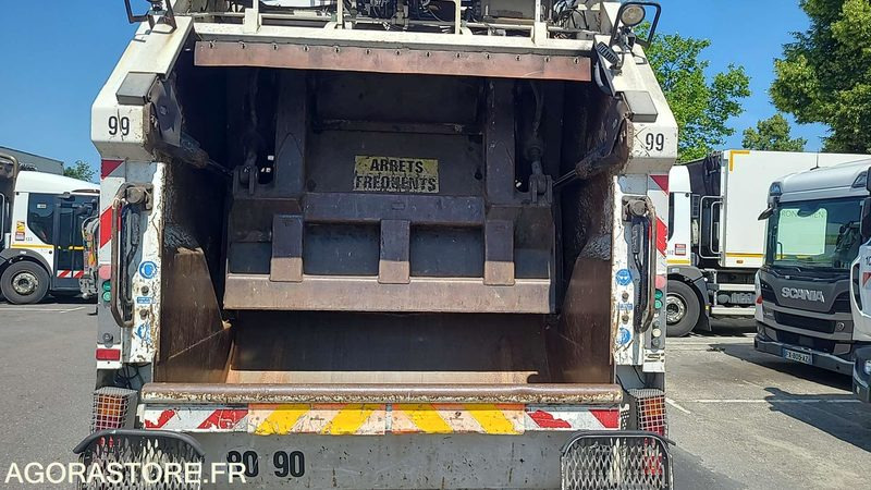 BB 817 DM - RENAULT PREMIUM 340 - 265653KM - 2010 - Atkritumu vedējs: foto 4 BB 817 DM - RENAULT PREMIUM 340 - 265653KM - 2010 - Atkritumu vedējs: foto 4