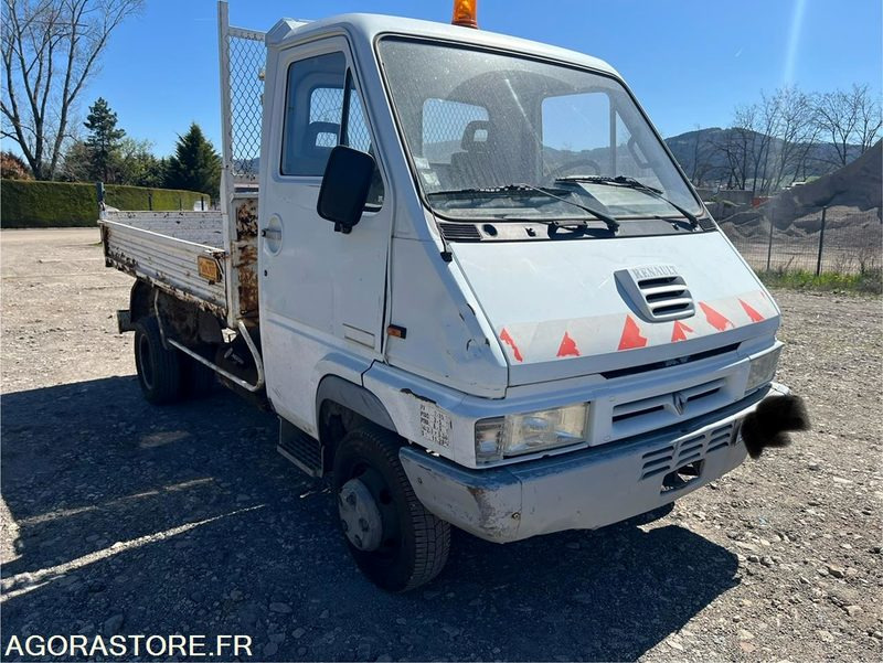 BENNE RENAULT B80 - 1995 - 125 800 KM - Komercauto pašizgāzējs: foto 1 BENNE RENAULT B80 - 1995 - 125 800 KM - Komercauto pašizgāzējs: foto 1