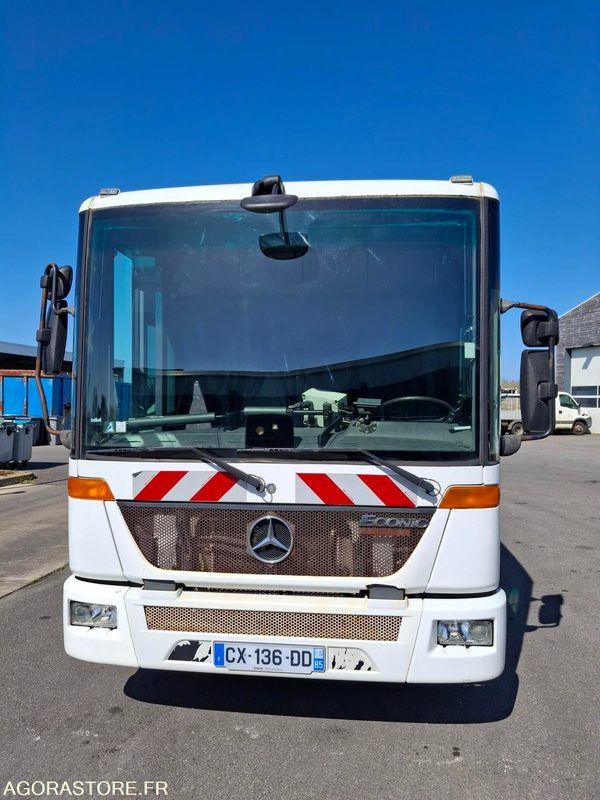 BOM Mercedes Econic 2013 240330 kms - CX-136-DD - Atkritumu vedējs: foto 3 BOM Mercedes Econic 2013 240330 kms - CX-136-DD - Atkritumu vedējs: foto 3