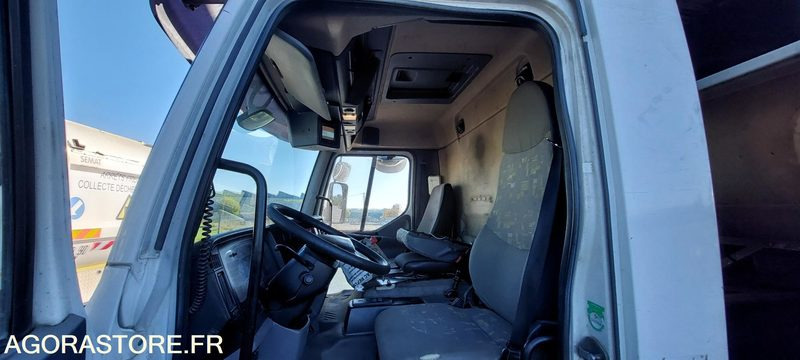 BOM RENAULT PREMIUM - 2003 - 475647kms - Atkritumu vedējs: foto 5 BOM RENAULT PREMIUM - 2003 - 475647kms - Atkritumu vedējs: foto 5