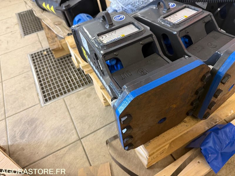 BRH HAMMER SB 150 Pelles de 1.5T - 3.8T NEUF - Hidrauliskais āmurs: foto 2 BRH HAMMER SB 150 Pelles de 1.5T - 3.8T NEUF - Hidrauliskais āmurs: foto 2