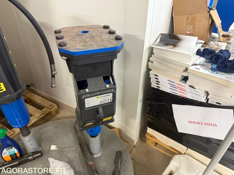 BRH HAMMER SB 70 Pelles de 500kg - 1.6T NEUF - Hidrauliskais āmurs: foto 1 BRH HAMMER SB 70 Pelles de 500kg - 1.6T NEUF - Hidrauliskais āmurs: foto 1