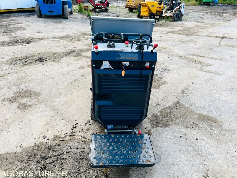 BROUETTE SUR CHENILLES AUTOCHARGEUSE C&F T70.1.1SL - 2022 NEUVE MODELE DE DEMO - Kāpurķēžu pašizgāzējs: foto 5 BROUETTE SUR CHENILLES AUTOCHARGEUSE C&F T70.1.1SL - 2022 NEUVE MODELE DE DEMO - Kāpurķēžu pašizgāzējs: foto 5