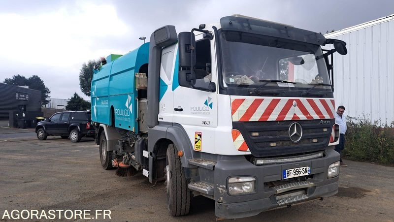 Balayeuse chantier - Ielu tīrīšanas mašīna: foto 3 Balayeuse chantier - Ielu tīrīšanas mašīna: foto 3