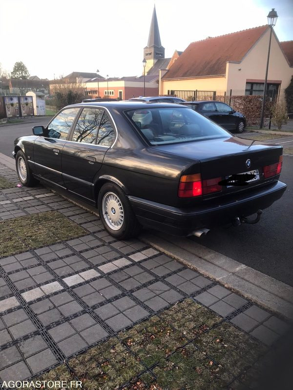 Bmw 530i e34 (6 cylindres) - 1990 - 168 285km - Vieglā automašīna: foto 4 Bmw 530i e34 (6 cylindres) - 1990 - 168 285km - Vieglā automašīna: foto 4