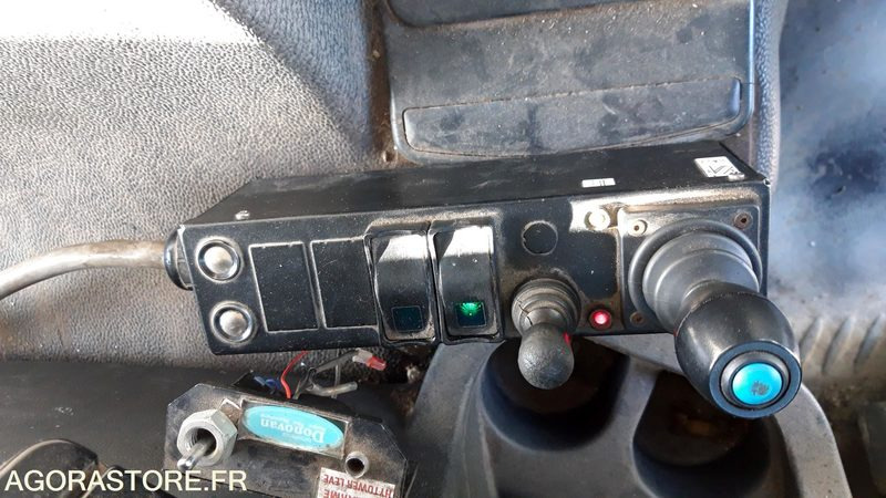 *CAMION AMPLIROLL 26T - Pacēlājs ar āķi: foto 3 *CAMION AMPLIROLL 26T - Pacēlājs ar āķi: foto 3