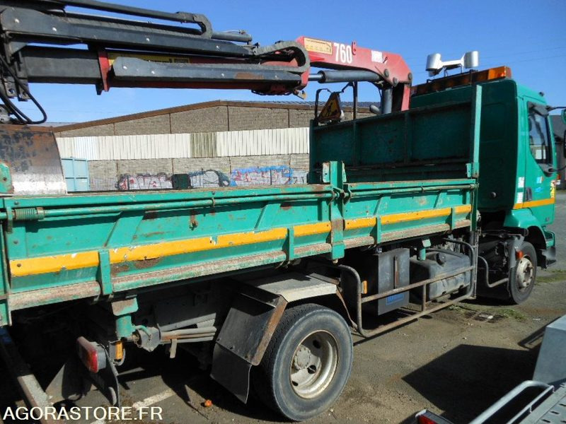 CAMION PTAC < 19 T RENAULT M180 (CA219) - Kravas auto ar manipulatoru: foto 4 CAMION PTAC < 19 T RENAULT M180 (CA219) - Kravas auto ar manipulatoru: foto 4