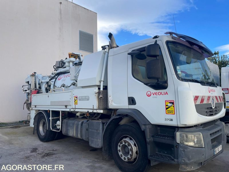 CAMION RENAULT19 HYDROCURER HUWER - 2018 / 341 258 KM - Asenizācijas mašīna: foto 1 CAMION RENAULT19 HYDROCURER HUWER - 2018 / 341 258 KM - Asenizācijas mašīna: foto 1