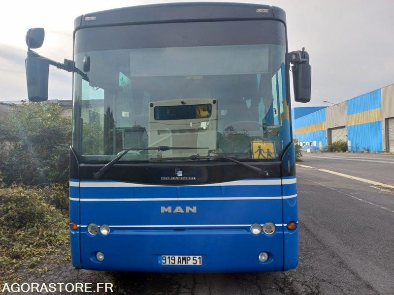 CAR MAN SYTER 919-AMP-51 - Skolas autobuss: foto 1 CAR MAN SYTER 919-AMP-51 - Skolas autobuss: foto 1