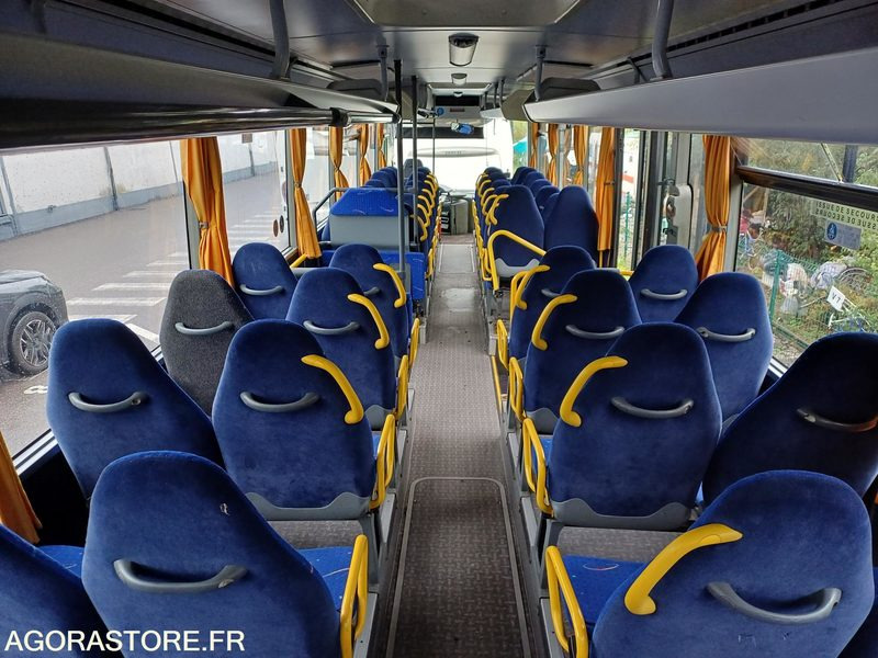 CAR MERCEDES INTOURO N° 11389 MEC 2010 / 400 000KM/ AJ-859-EH - Skolas autobuss: foto 5 CAR MERCEDES INTOURO N° 11389 MEC 2010 / 400 000KM/ AJ-859-EH - Skolas autobuss: foto 5