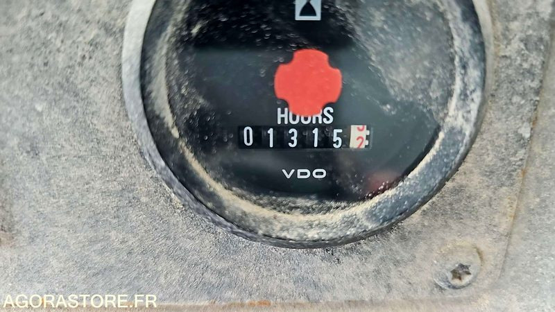 CHARGEUR SUR PNEUS VOLVO L60E - L60EV1599 - 1315 HEURES - 2004 - Iekrāvējs: foto 5 CHARGEUR SUR PNEUS VOLVO L60E - L60EV1599 - 1315 HEURES - 2004 - Iekrāvējs: foto 5