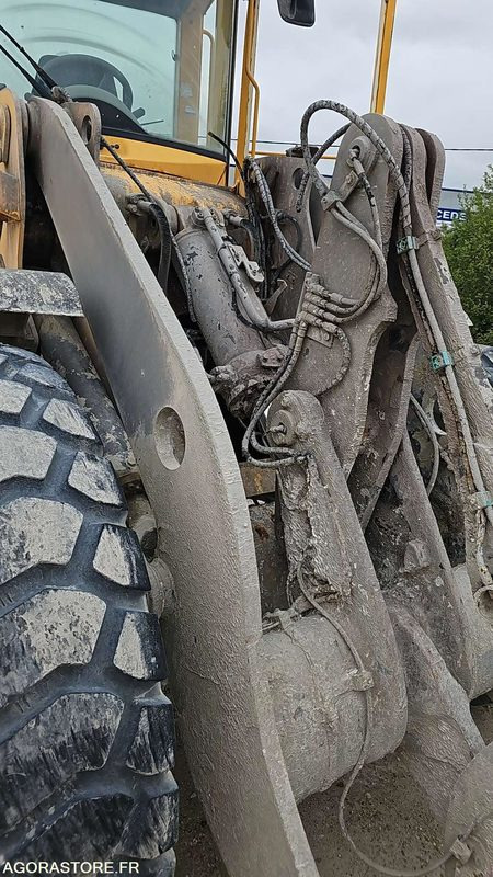 Iekrāvējs CHARGEUR SUR PNEUS VOLVO L60E - L60EV1599 - 1315 HEURES - 2004: foto 20