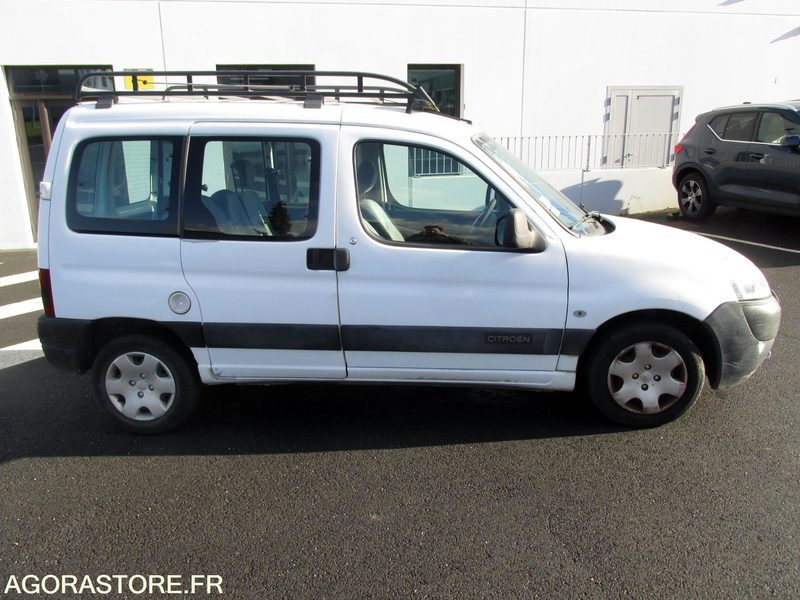 CITROEN BERLINGO - Mazs furgons: foto 2 CITROEN BERLINGO - Mazs furgons: foto 2