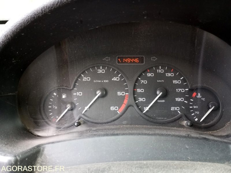 CITROEN BERLINGO - Mazs furgons: foto 5 CITROEN BERLINGO - Mazs furgons: foto 5