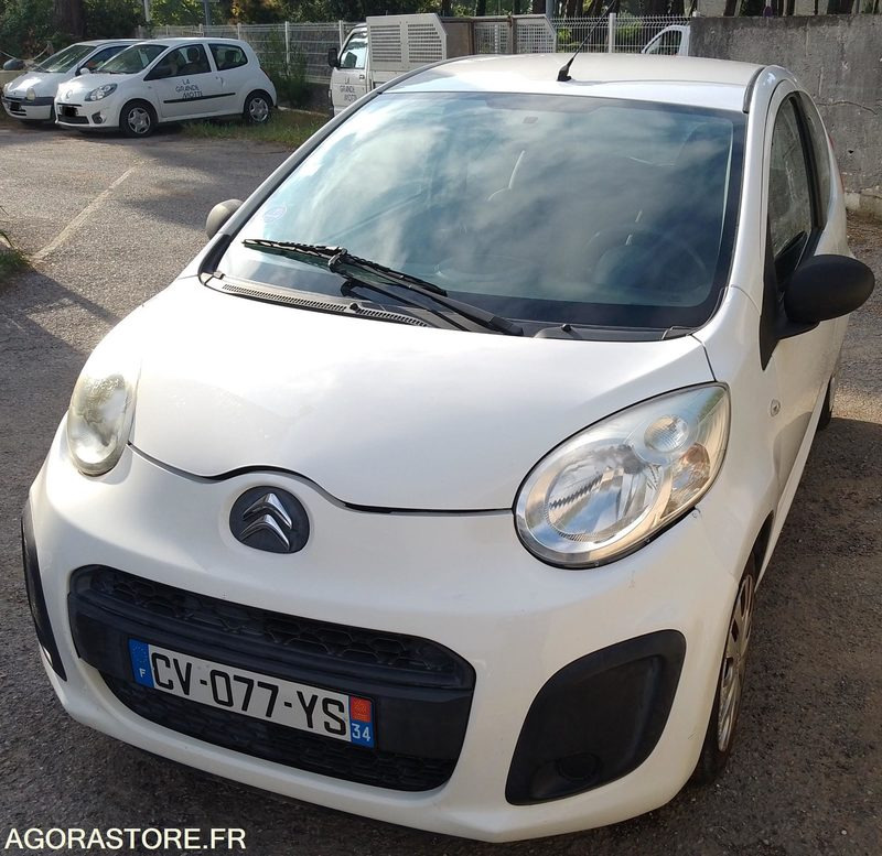 CITROEN C1 69693 kms 2013 - Vieglā automašīna: foto 1 CITROEN C1 69693 kms 2013 - Vieglā automašīna: foto 1