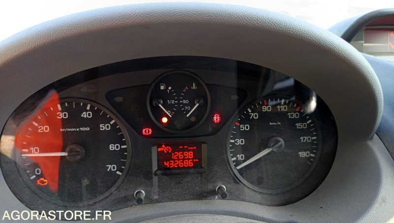 CITROEN JUMPY - 2012 / 432686 KM (CH-493-RZ) - Kravas mikroautobuss: foto 5 CITROEN JUMPY - 2012 / 432686 KM (CH-493-RZ) - Kravas mikroautobuss: foto 5