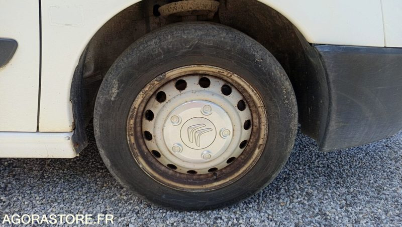 CITROËN JUMPY - 2013 / 222000 KM (CZ-054-FE) - Mazs furgons: foto 5 CITROËN JUMPY - 2013 / 222000 KM (CZ-054-FE) - Mazs furgons: foto 5