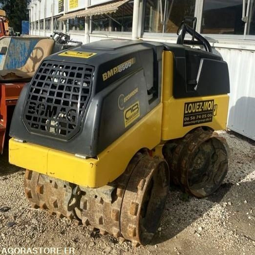 COMPACTEUR À PIED DE MOUTON BOMAG BMP 8500 - 2018 / 160 HEURES - Veltnis: foto 3 COMPACTEUR À PIED DE MOUTON BOMAG BMP 8500 - 2018 / 160 HEURES - Veltnis: foto 3
